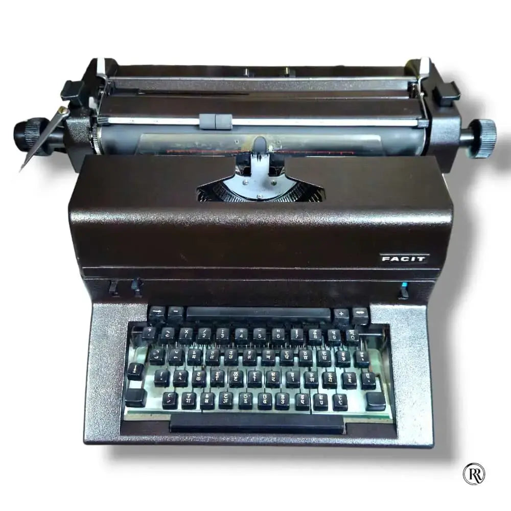 Facit 1740 Devanagari Hindi Brief Typewriter front view, Manual Facit Typewriter from RR Typewriter Mart