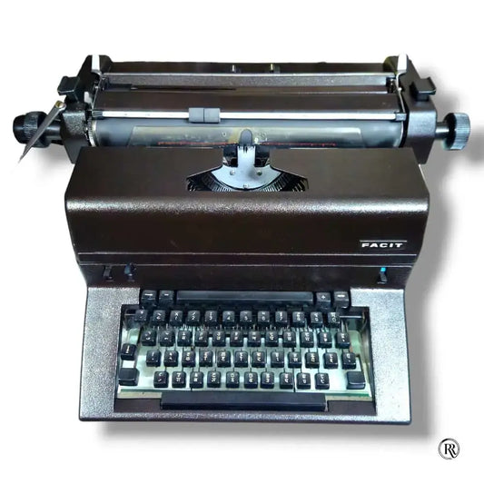 Facit 1740 Devanagari Hindi Brief Typewriter front view, Manual Facit Typewriter from RR Typewriter Mart