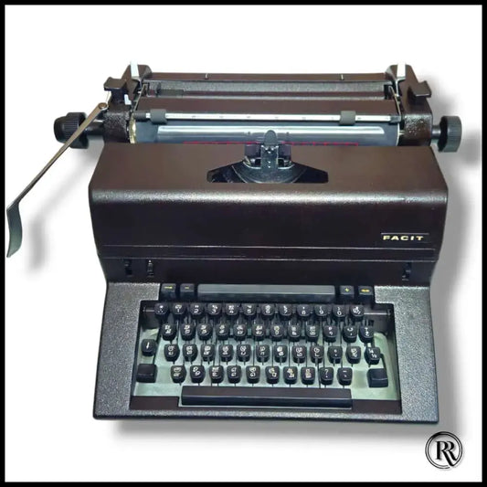 Facit 1740 Original Foolscap Tamil Typewriter front view, Manual Facit Typewriter by RR Typewriter Mart typewriter shop