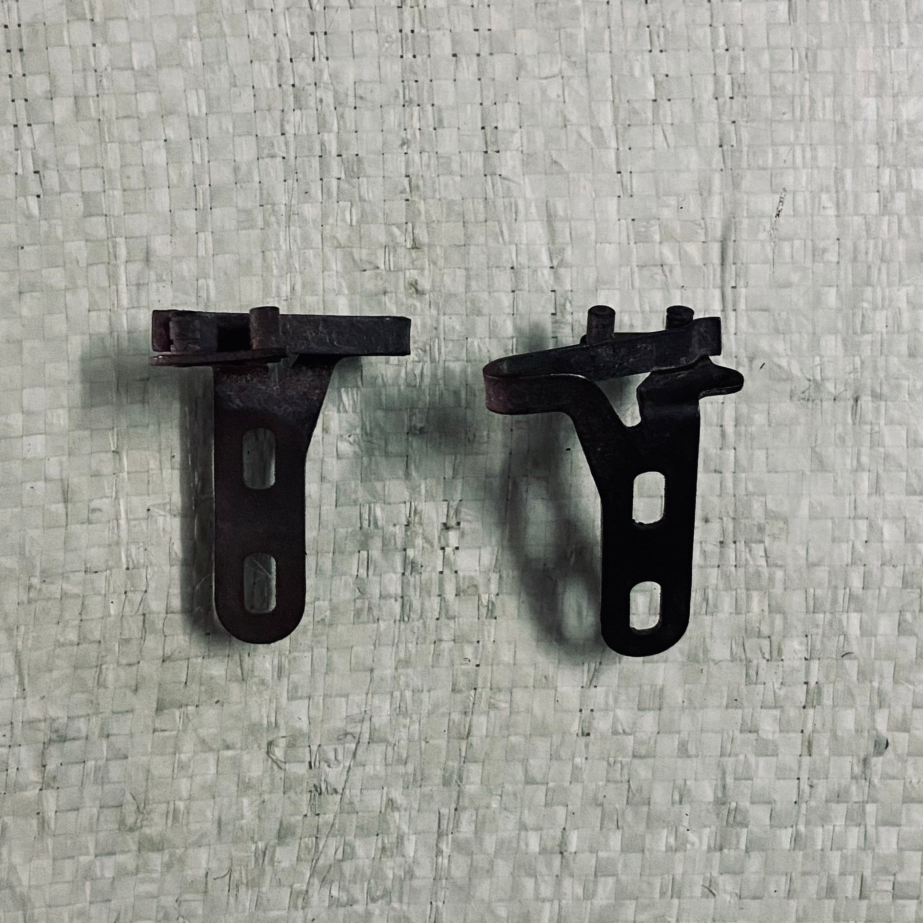 Original Facit 1740 paper bail rod inner bracket restoration part RR Typewriter Mart