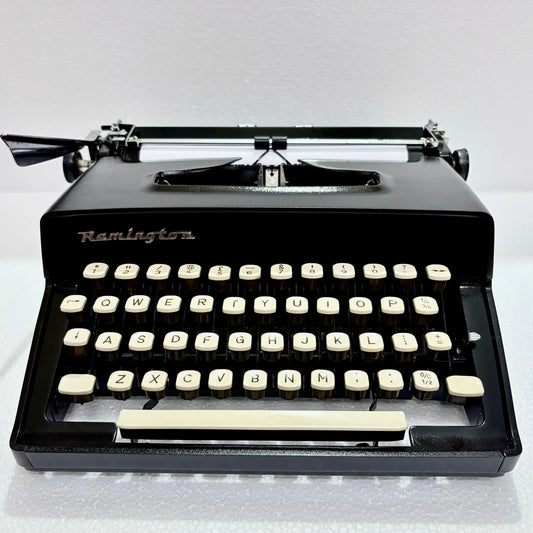 Front view Remington Manual English Typewriter keyboard, Buy Typewriter from RR Typewriter Mart