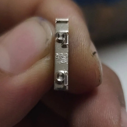 English Typewriter Long Motion Typeface P replacement type slug for repairs