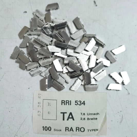 English Long Motion Typeface E replacement type slug set for typewriter repair restoration and typing institute maintenance