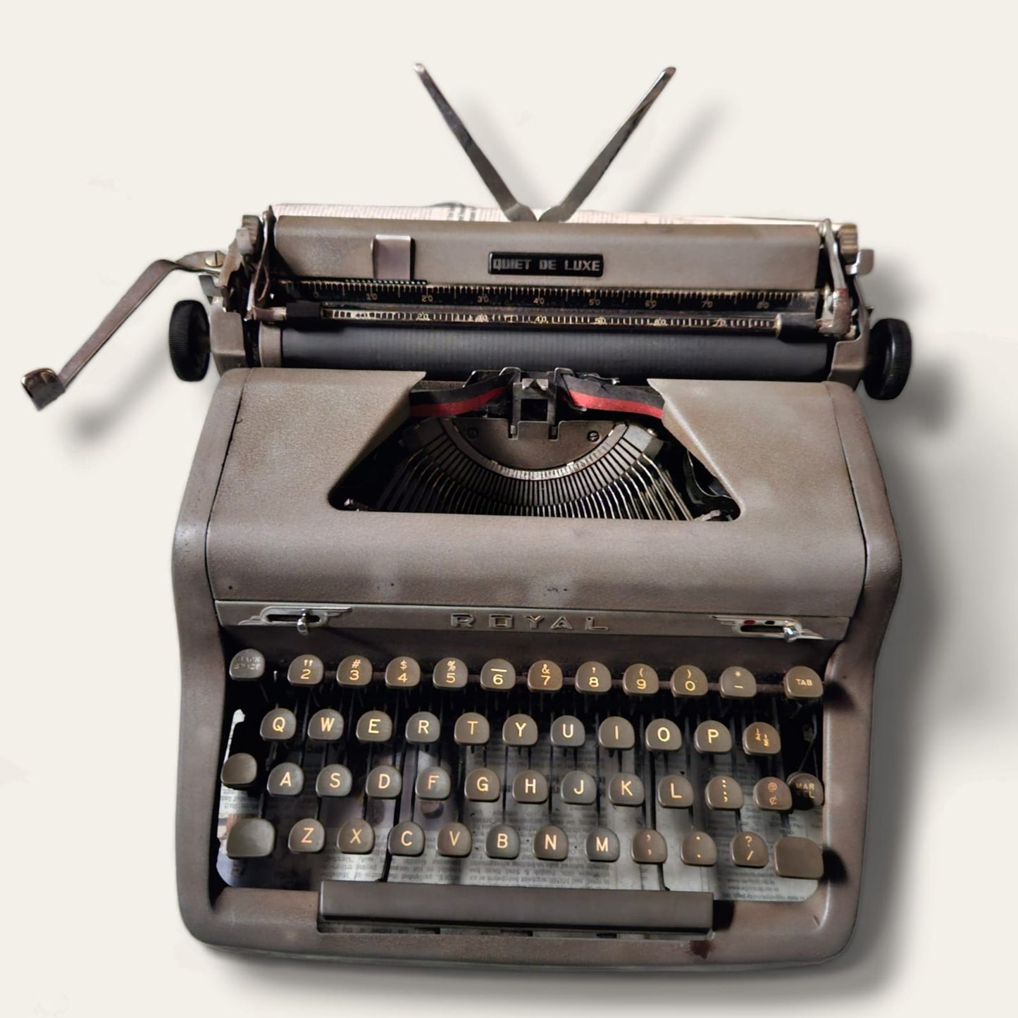 Royal Quiet De Luxe Manual English Typewriter front view by RR Typewriter Mart, imported Royal typing machine to buy