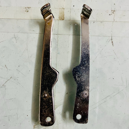 Facit 1740 typewriter paper bail rod bracket set facit typewriter parts RR Typewriter Mart