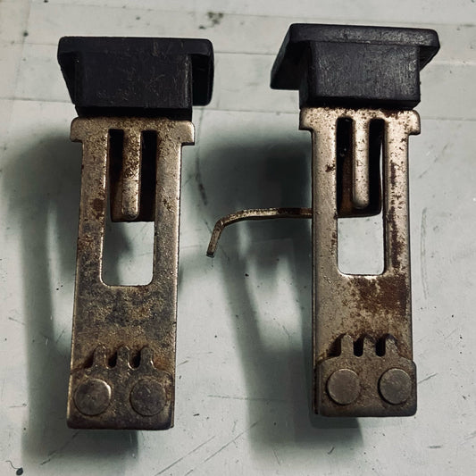 Godrej typewriter margin runner inner shaft set original margin control parts RR Typewriter Mart