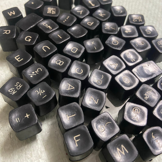 Remington typewriter complete English keytop set for restoration projects – RR Typewriter Mart