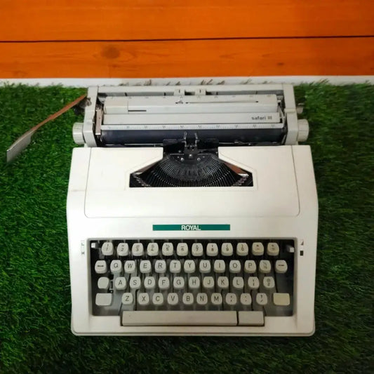 Professionally serviced Royal Safari III Korean typewriter, ready to type with 33% OFF
