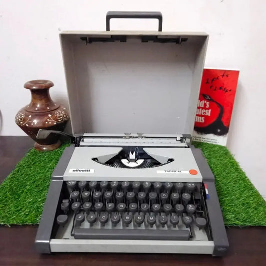 Olivetti Tropical Typewriter Brazil 🇧🇷 | Buy Typewriter Online | RR Typewriter Mart ⌨️