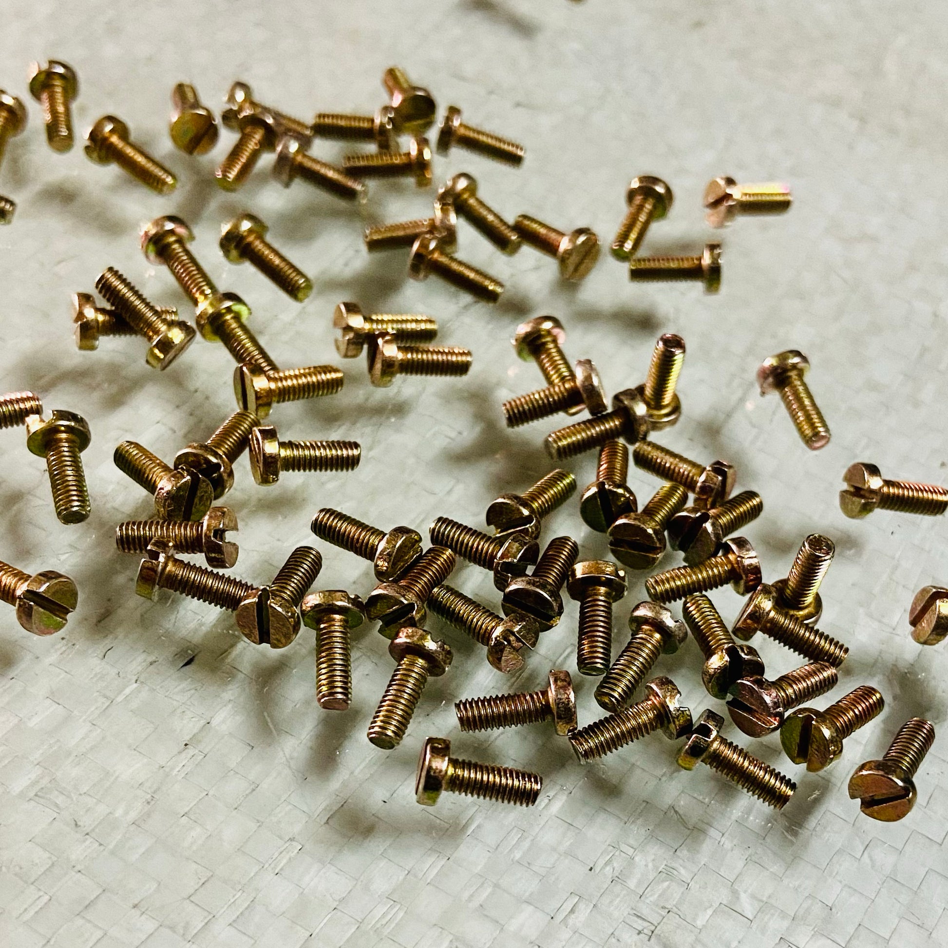 Typewriter general screw small size 50pcs for manual typewriter repair parts RR Typewriter Mart