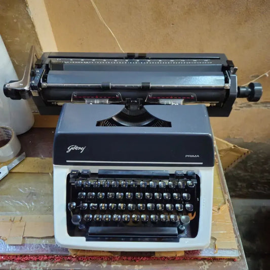 Godrej Prima Hindi typewriter white grey – Buy typewriter online