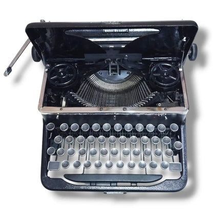 Royal Quiet Deluxe Portable Typewriter