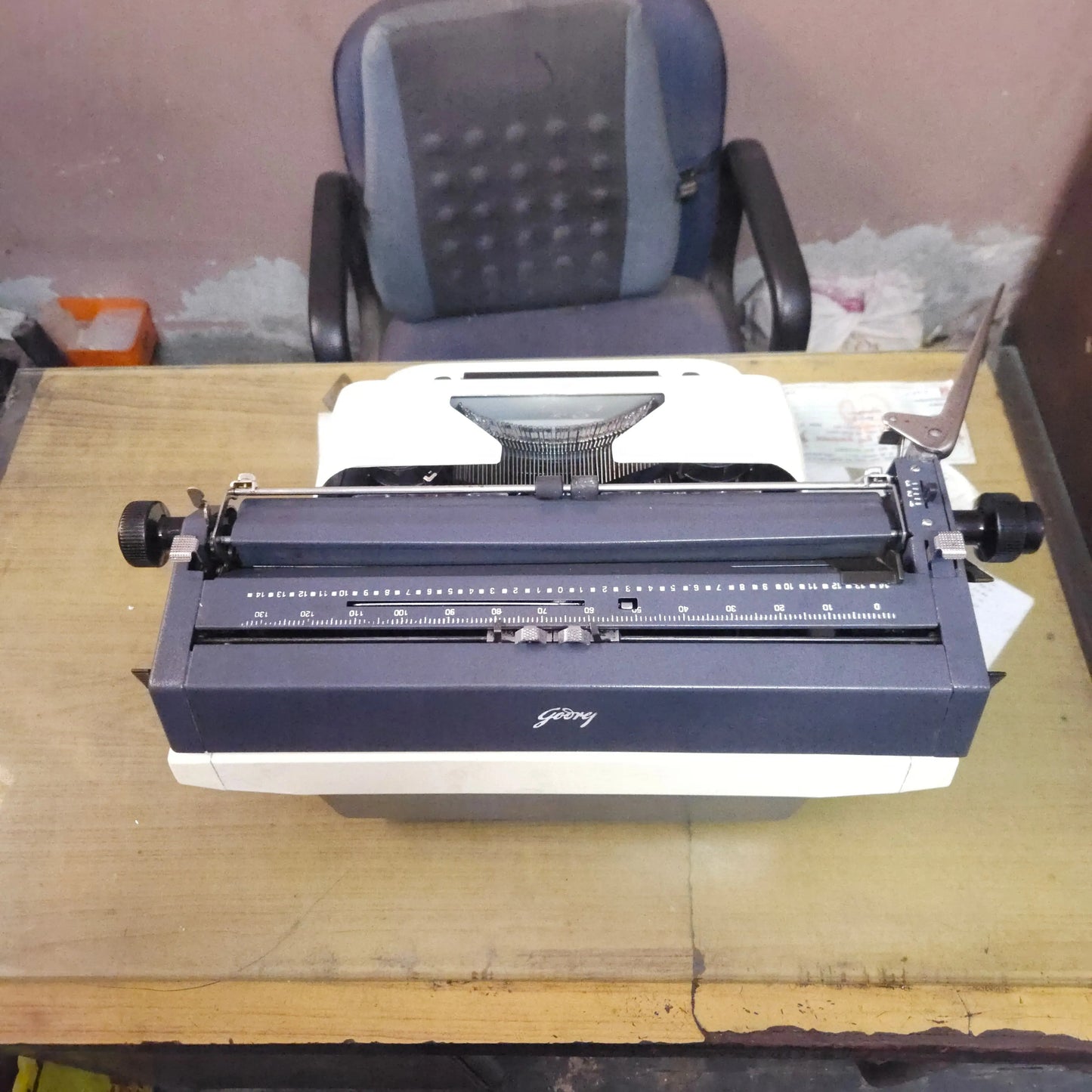 Godrej Pb English Typewriter
