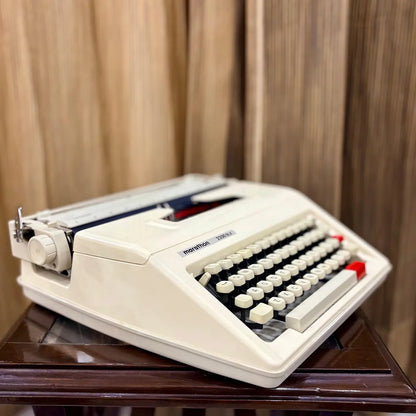 Buy vintage typewriter in India, Marathon 2200 DLX brand new unused machine, RR Typewriter Mart online store Delhi
