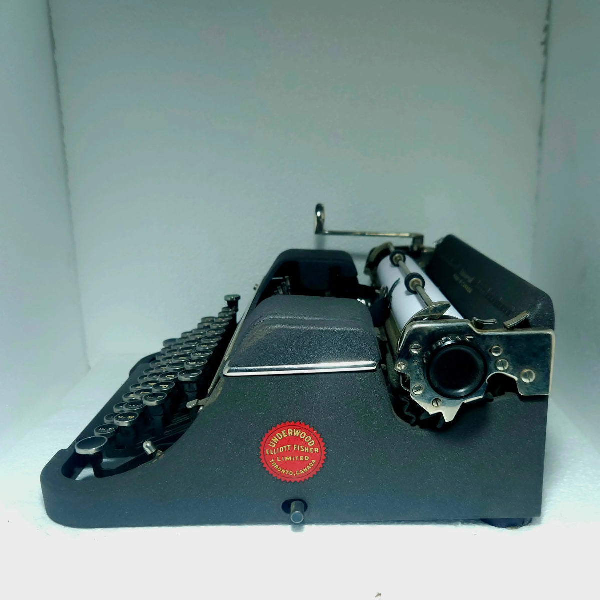 Universal Underwood Classic Typewriter