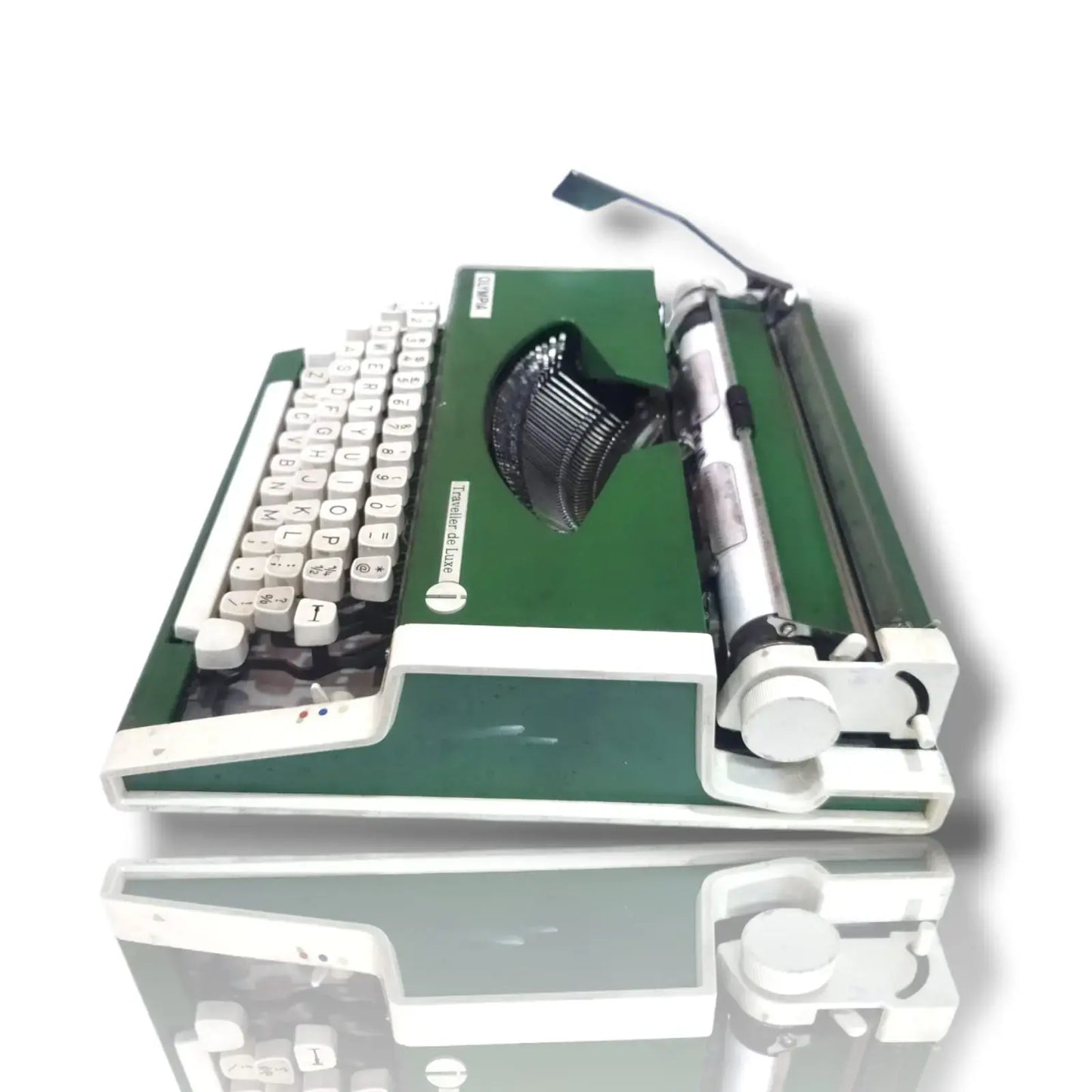 Olympia Traveller De Luxe Typewriter Green Edition