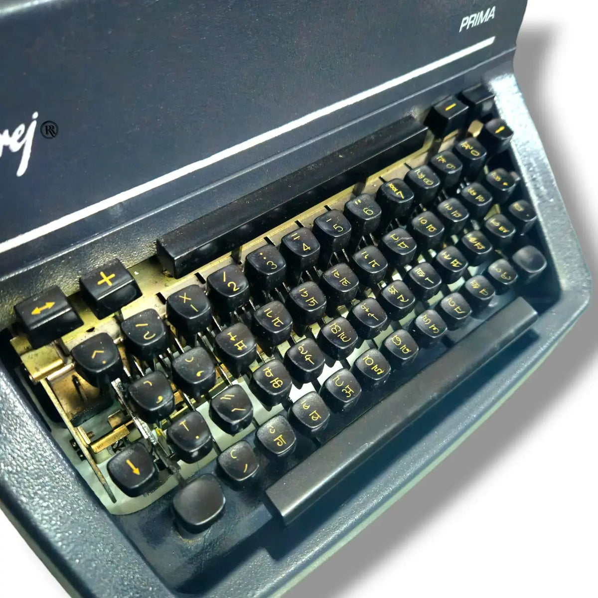 Godrej Prima Brief Hindi Typewriter Full Grey