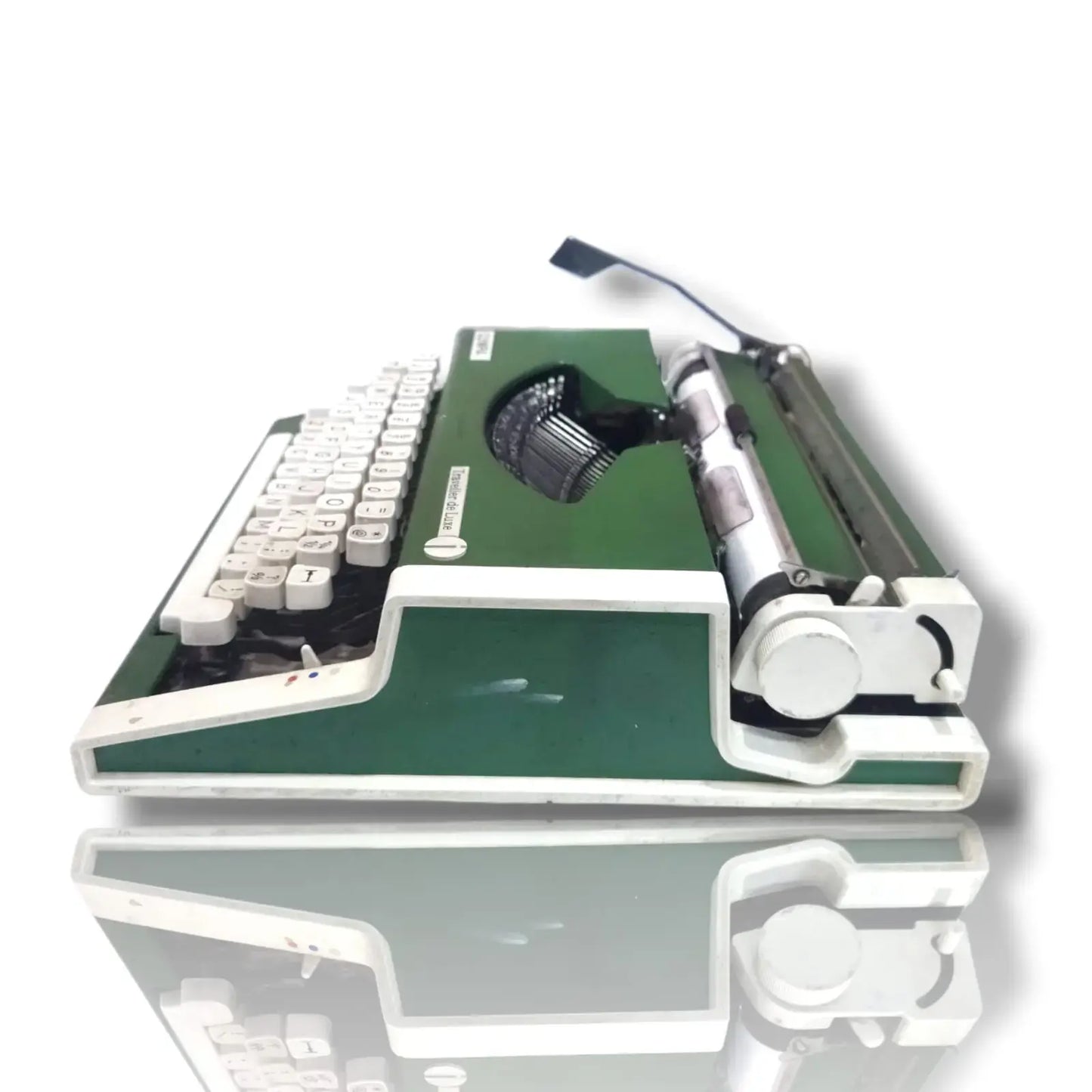 Olympia Traveller De Luxe Typewriter Green Edition