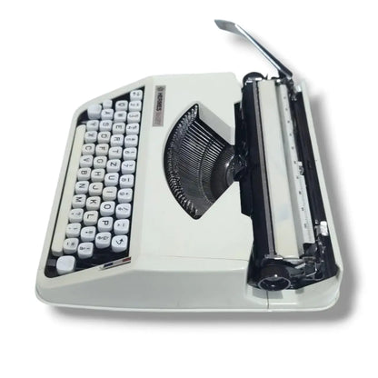Hermes Babyy Typewriter