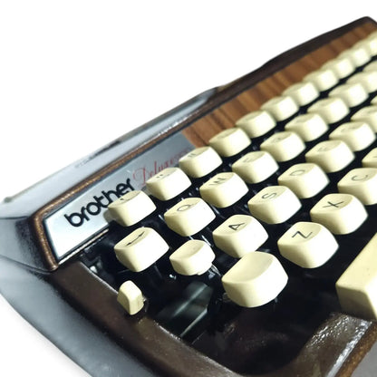 Brother Deluxe 900 Bronze Luxe Typewriter