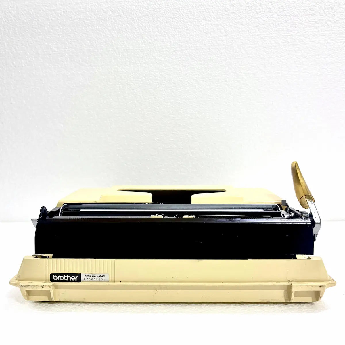 Brother Deluxe 750TR Arabic portable typewriter with original hard case, Arabic keyboard and classic mechanical construction for India