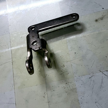 Original Remington 18 handle bracket for typing machine servicing – RR Typewriter Mart