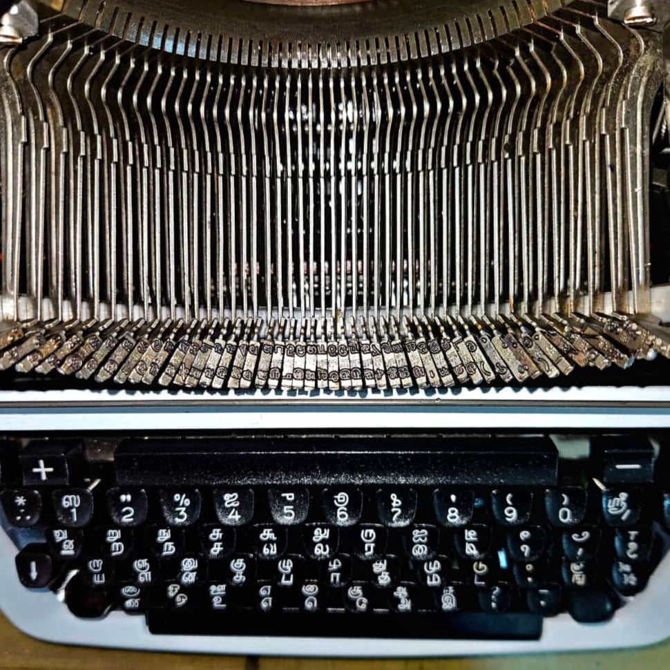 Internal view of Godrej Tamil Typing machine, Manual Tamil Typewriter from RR Typewriter Mart