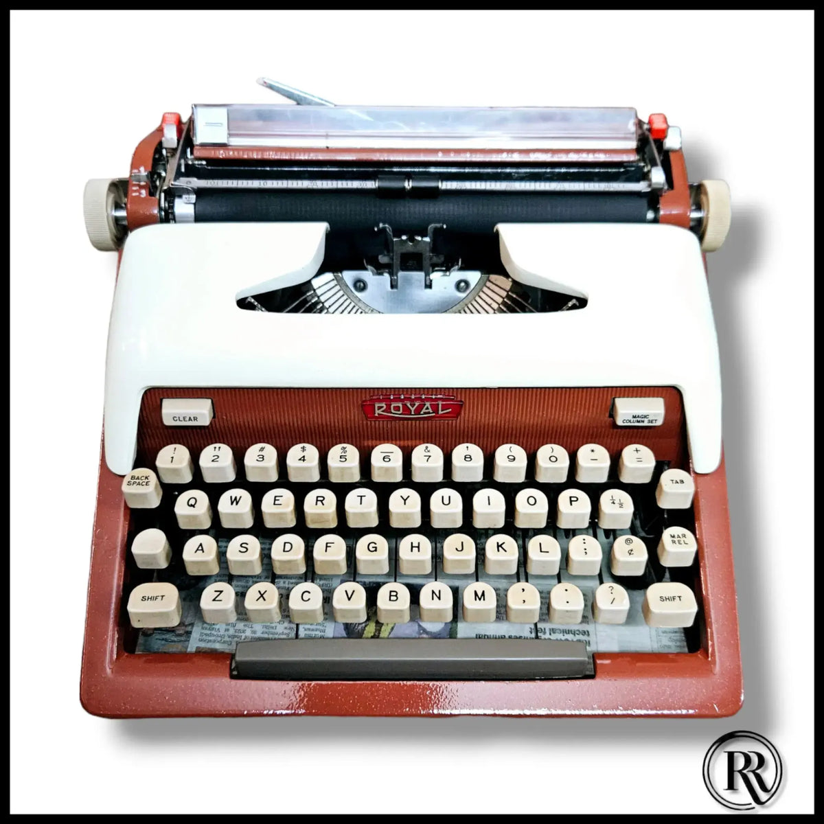 Buy Royal Futura 800 typewriter online with free accessories at RR Typewriter Mart