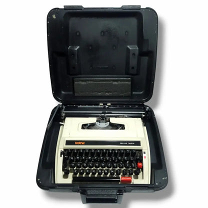 Brother Deluxe 762 TR imported typewriter inside open carry case, manual typing machine from RR Typewriter Mart