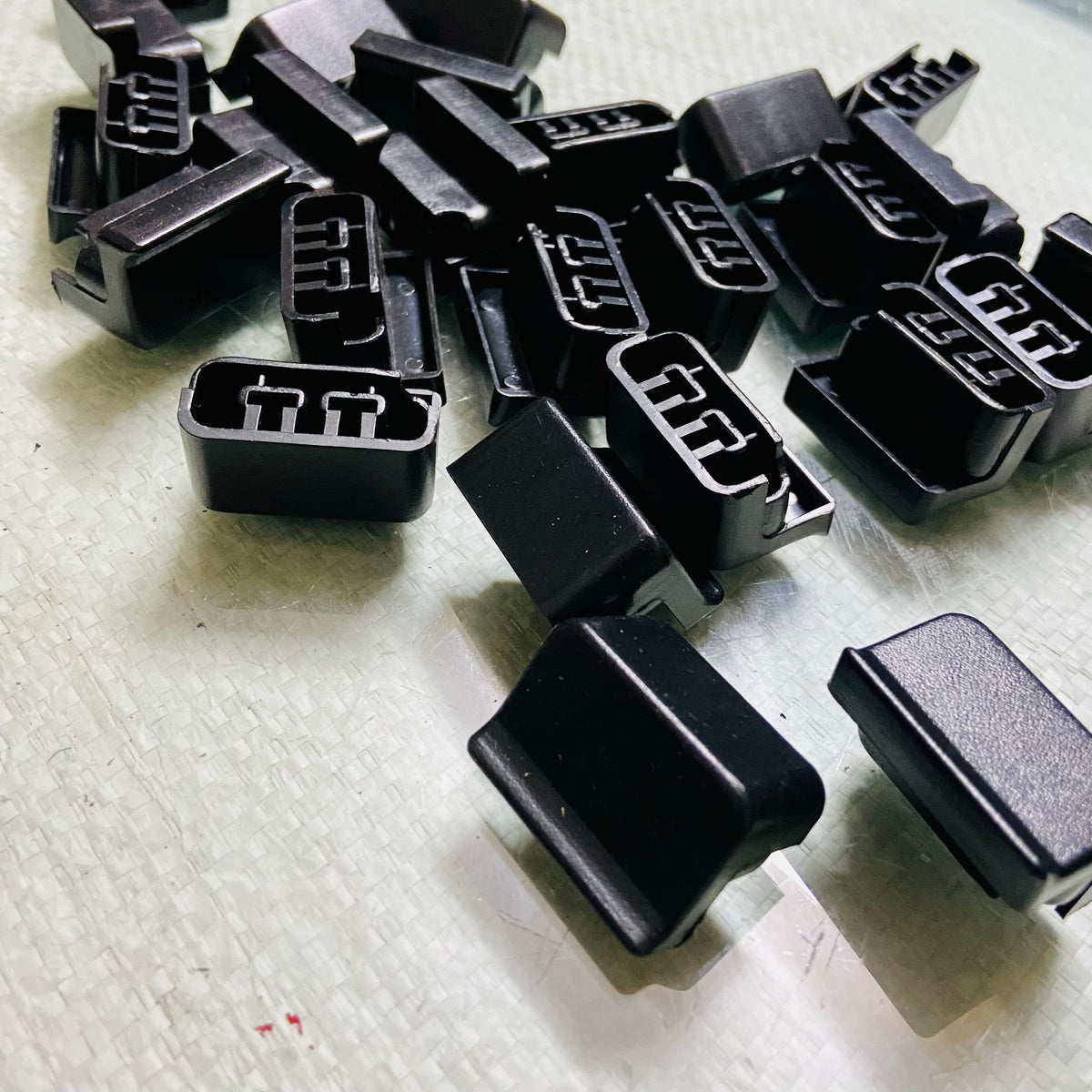 Black ABS carriage release knob Facit typewriter restoration RR Typewriter Mart