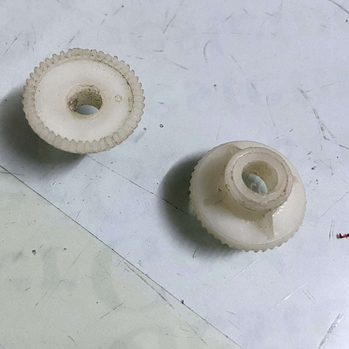 Remington typewriter spare parts ribbon movement gear replacement – RR Typewriter Mart