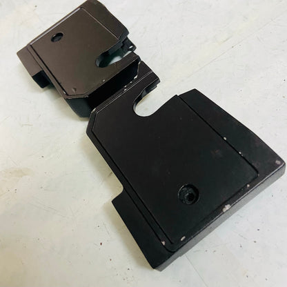 Original Remington aluminum die cast carriage end plate set – RR Typewriter Mart