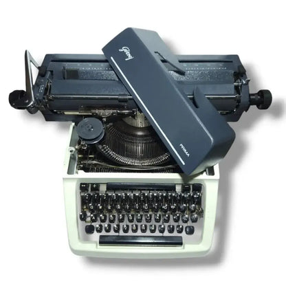 Best Typewriter for Sale – Godrej English Typewriter with Free Gifts