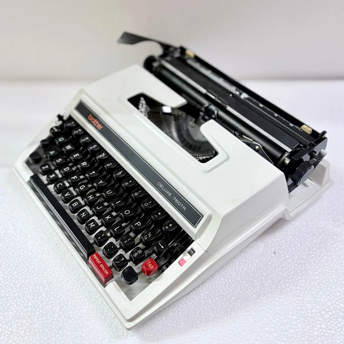 Angled Brother Typewriter manual English typewriter from RR Typewriter Mart buy typewriter store