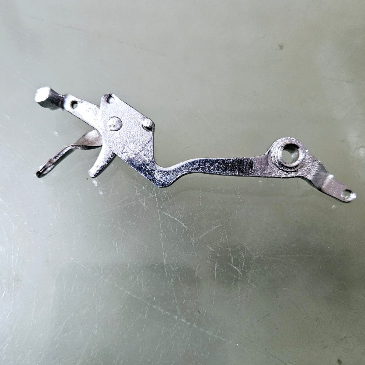 Remington 2000 line spacing pawl repair parts restoration RR Typewriter Mart
