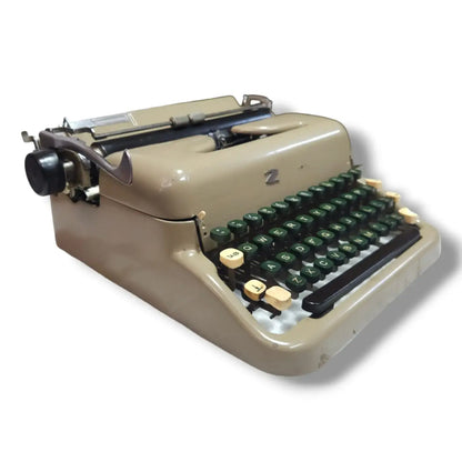 Angled view of Zeta typing machine, imported American typewriter at RR Typewriter Mart store