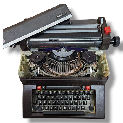 Facit English Typewriter with open cover showing typebars, Manual Facit Typewriter by RR Typewriter Mart