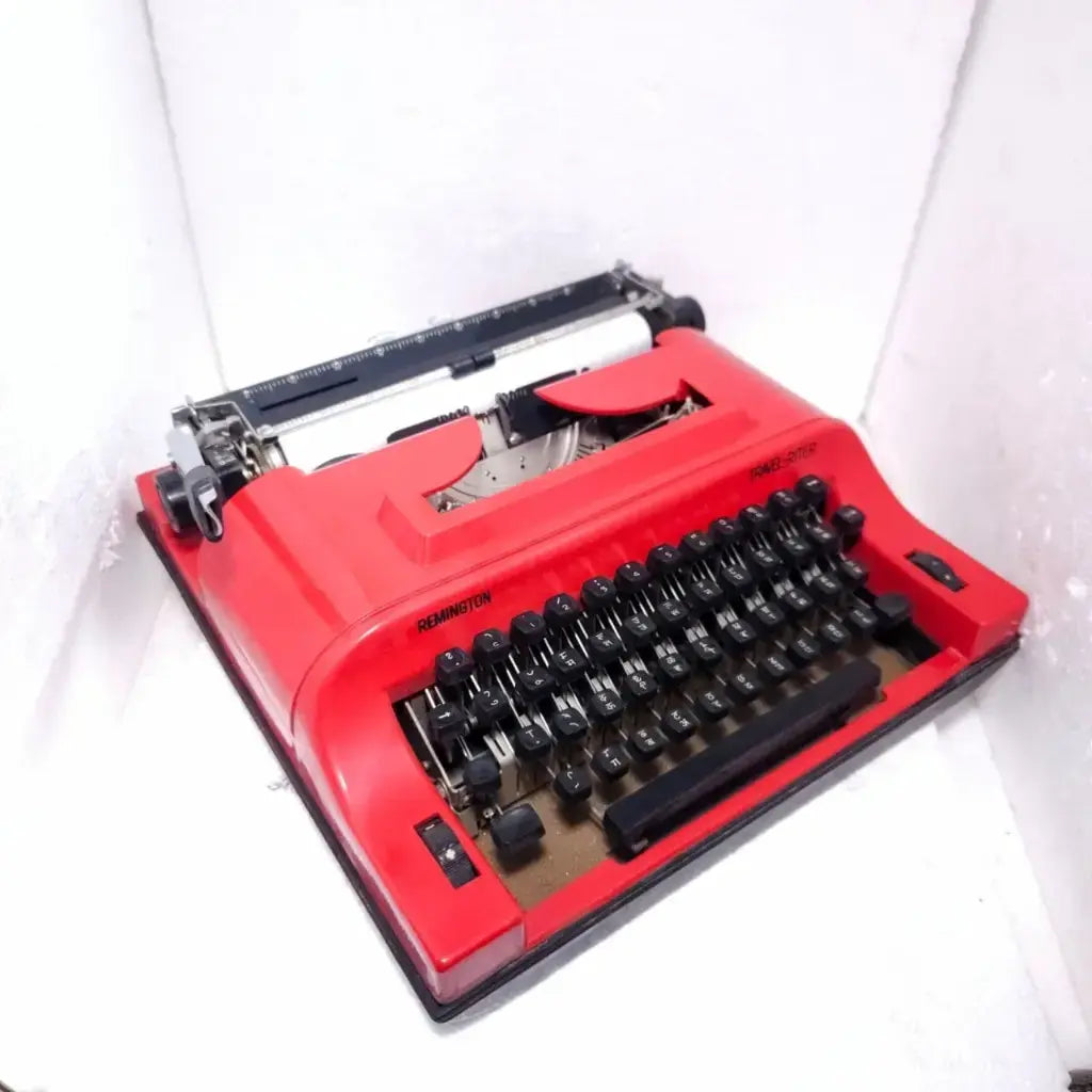 Rare Remington Devanagari script Hindi Travel-Riter typewriter, warranty included