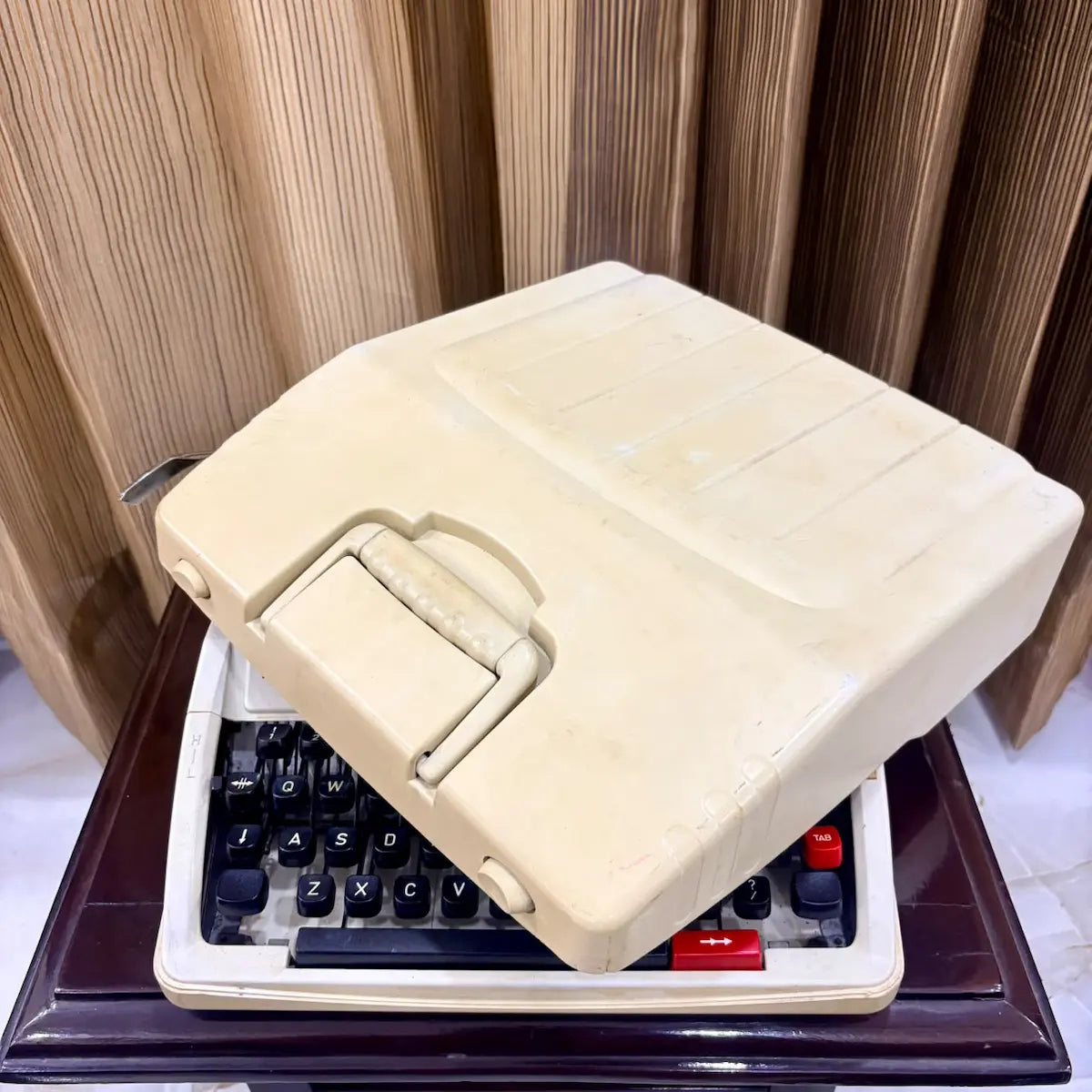 Clover 1200 TF typewriter carriage and platen, compact portable manual typing machine ready for writing