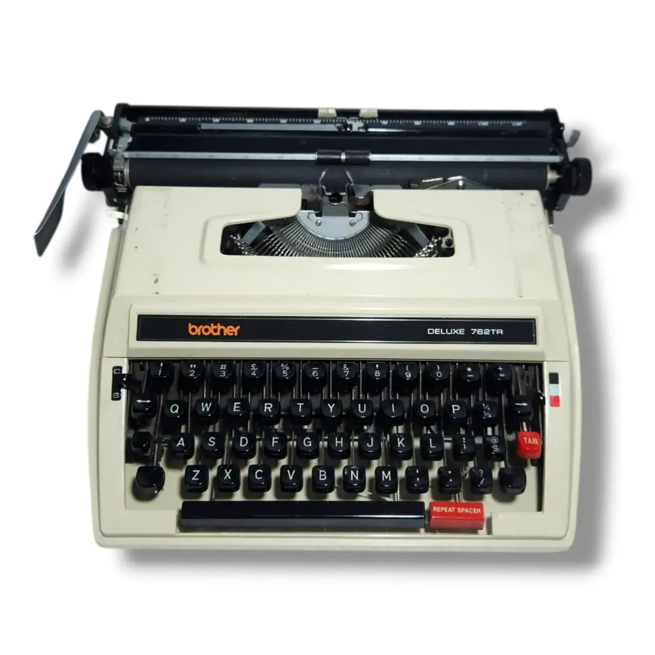 Brother Deluxe 762 TR Brother typewriter front view, manual English typing machine available at RR Typewriter Mart