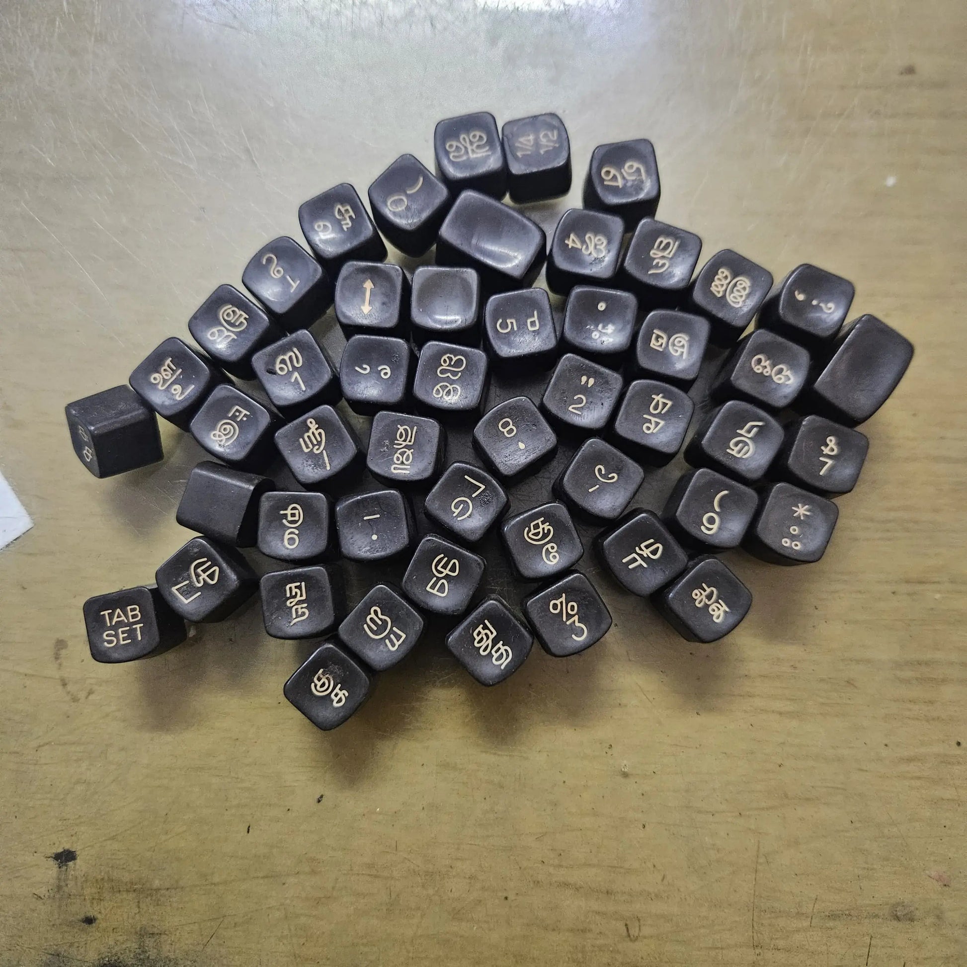 Manual typewriter spare parts remington tamil keyboard keytops RR Typewriter Mart