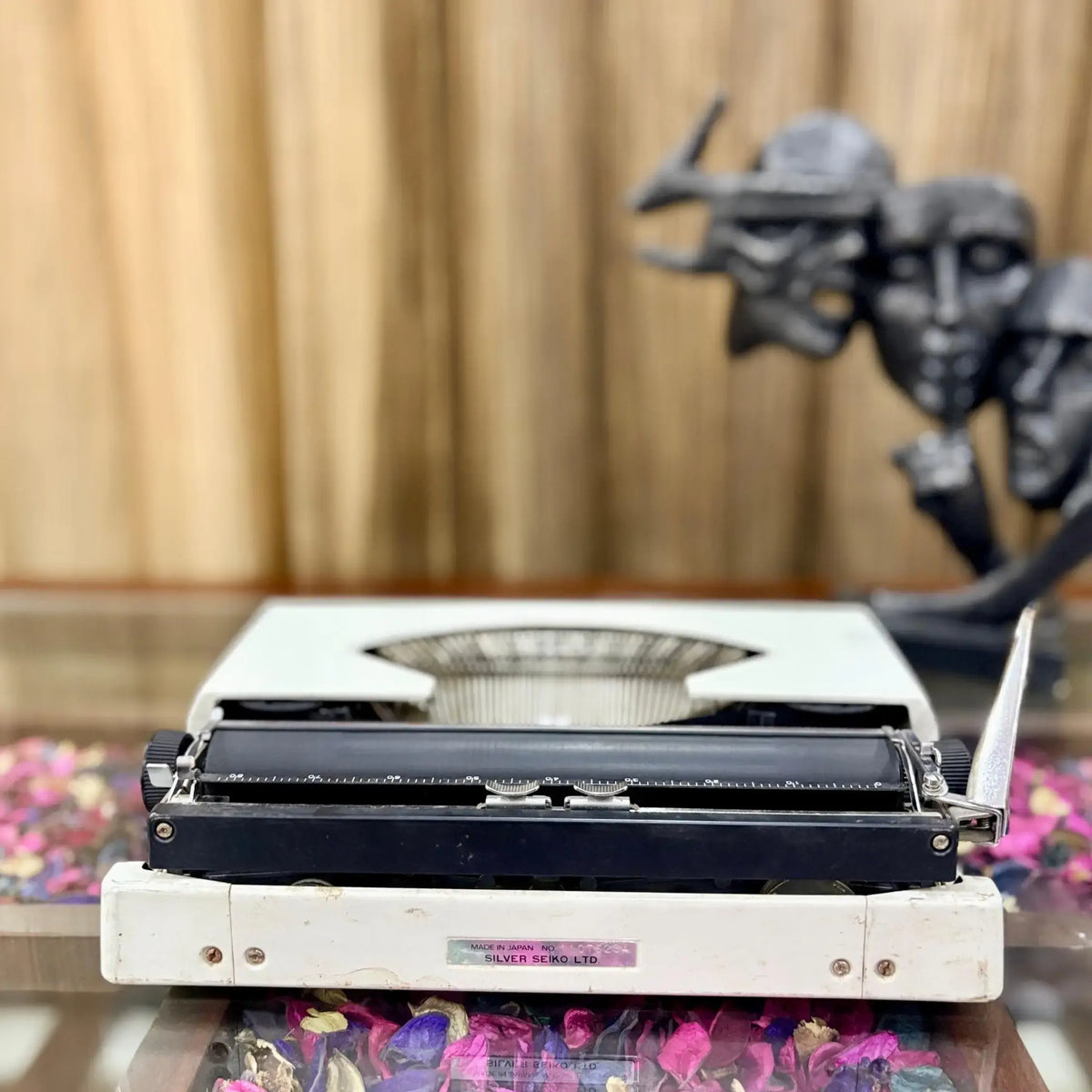Rear view of Silver Reed Silverette showing Made in Japan, full metal manual English typewriter from RR Typewriter Mart