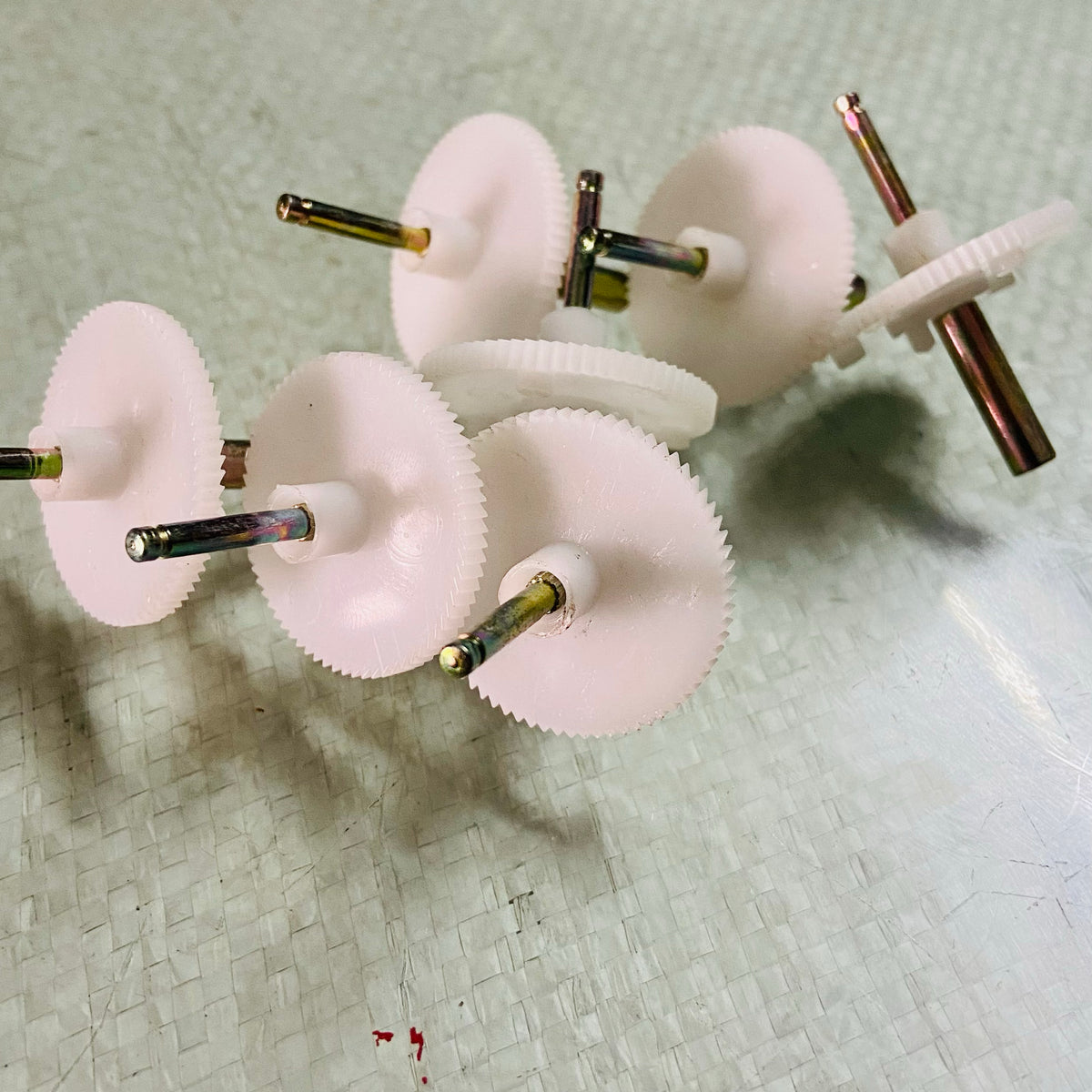 typewriter spare parts godrej prima ribbon gear set with shaft for servicing repair typing machine RR Typewriter Mart