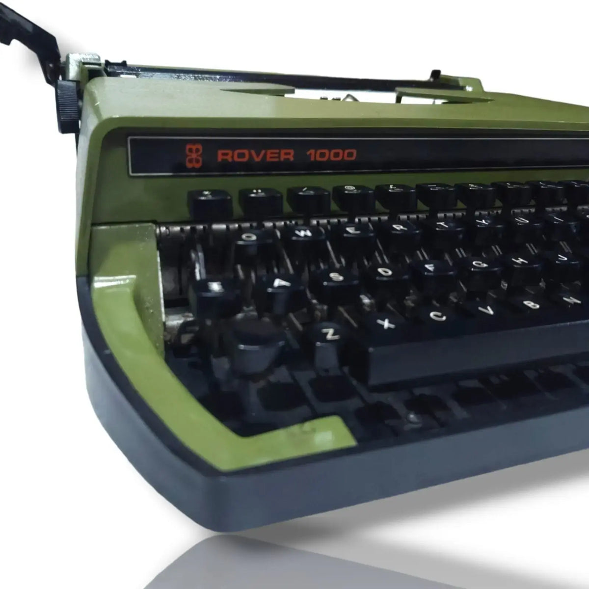 Close view of Rover 1000 keyboard and logo, buy antique portable typewriter from RR Typewriter Mart typewriter shop
