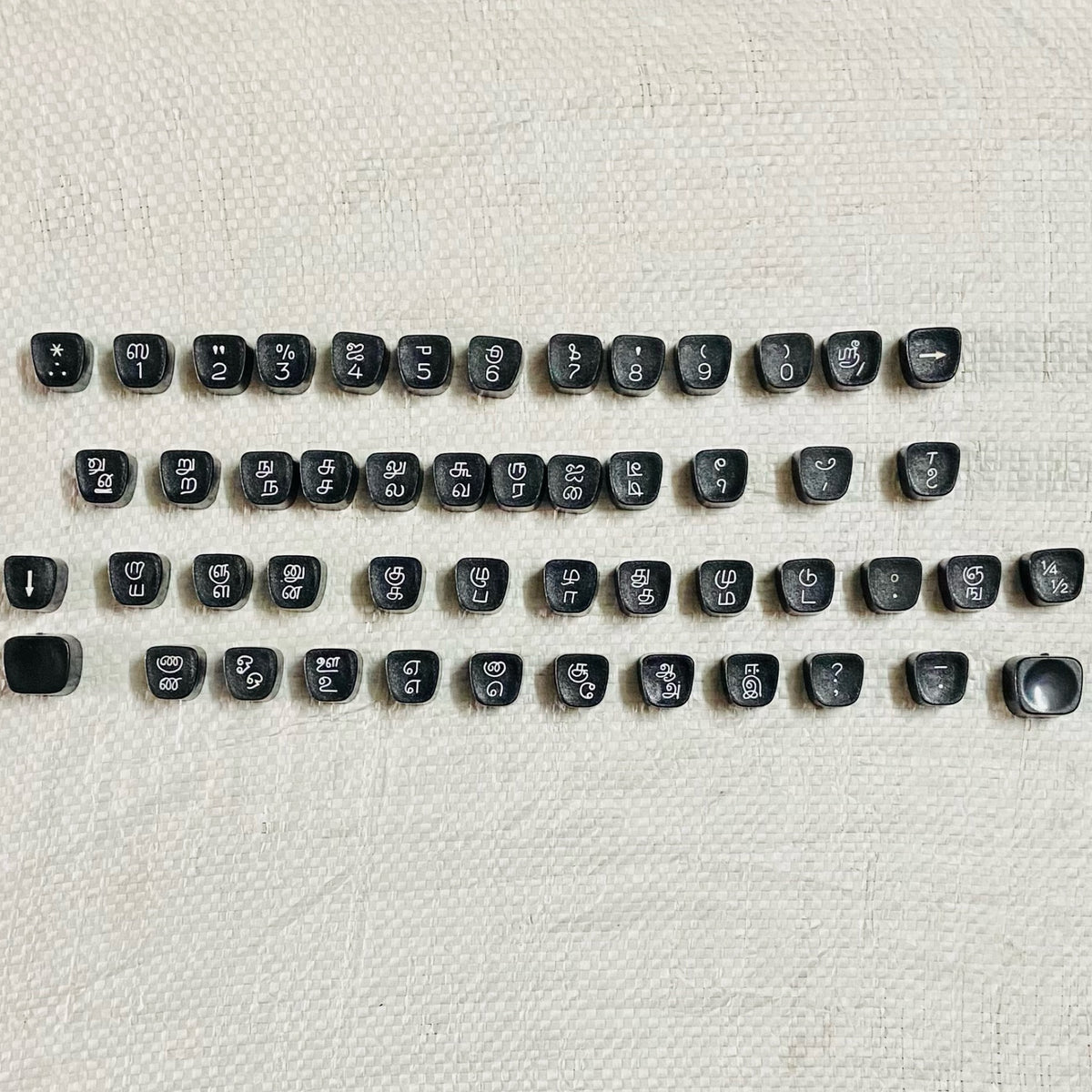 Indian typewriter Tamil keytop set compatible with Godrej – RR Typewriter Mart