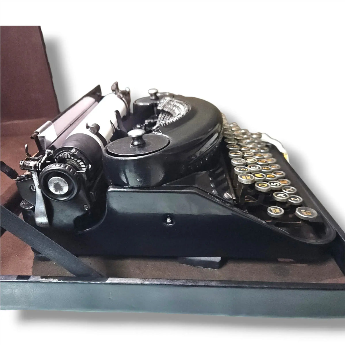 Remington Noiseless Typewriter with Smooth, Quiet Keys and Authentic Build | RR Typewriter Mart