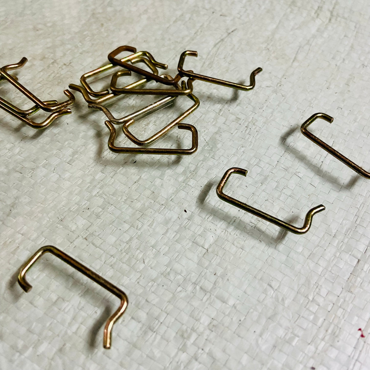 Manual Godrej typewriter spare parts pawl link used in back spacing – RR Typewriter Mart