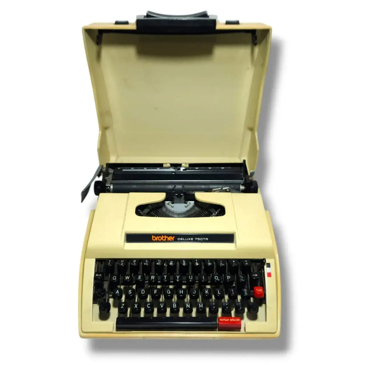 Brother portable typewriter with open carry case, English manual typewriter ready for transport