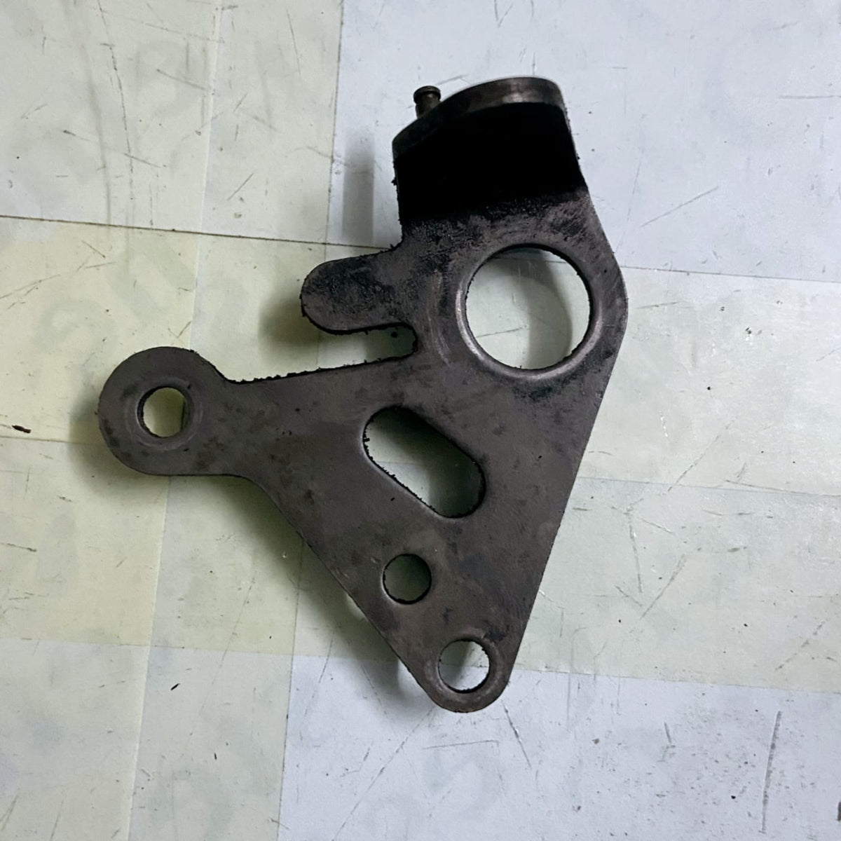 Buy Facit line space bracket for typewriter servicing and repair RR Typewriter Mart