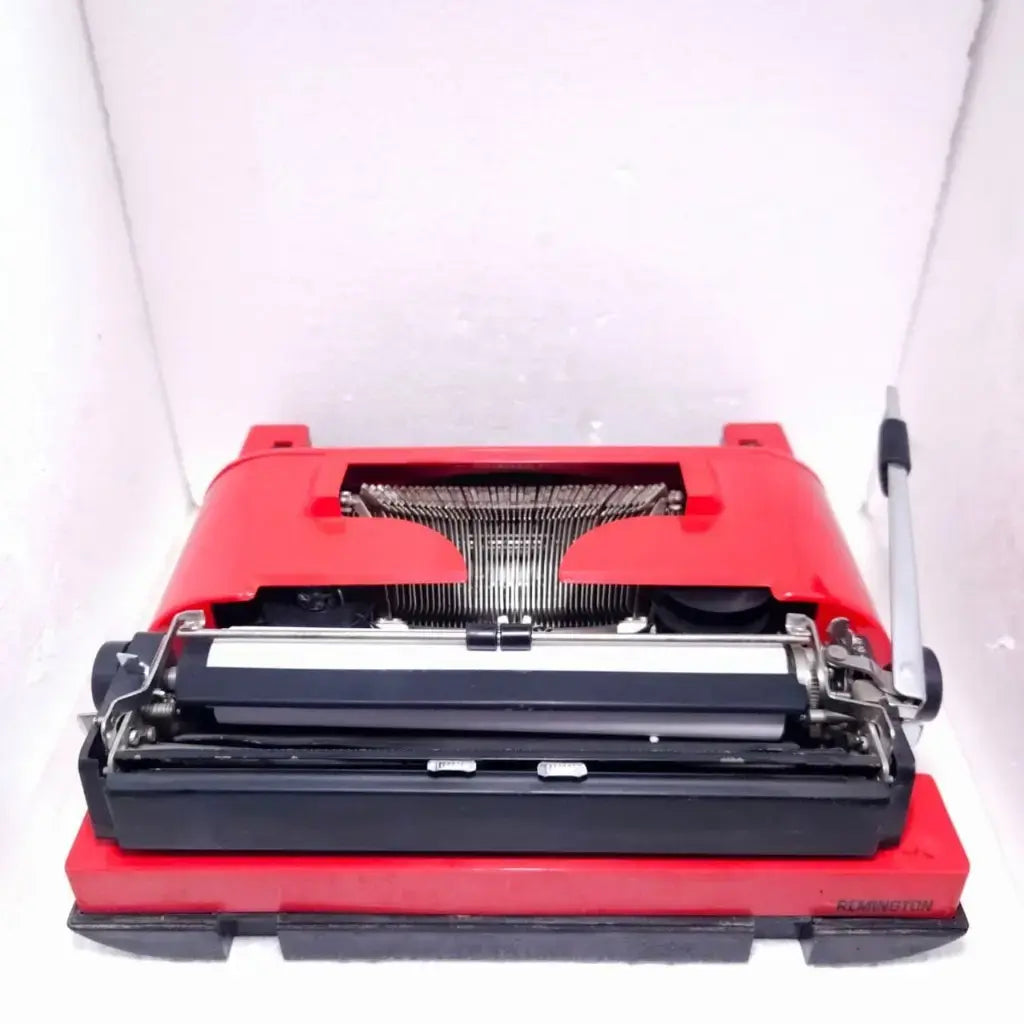 Hindi Devanagari Remington Travel-Riter typewriter portable online India – COD free